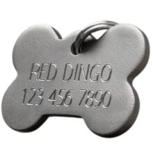 Hondenpenning-Red-Dingo-reddingo-titanium-bort-bortvorm-gegraveerd-witte-achtergrond-voorbeeld-lichtgewicht-hondenpenning-220x220